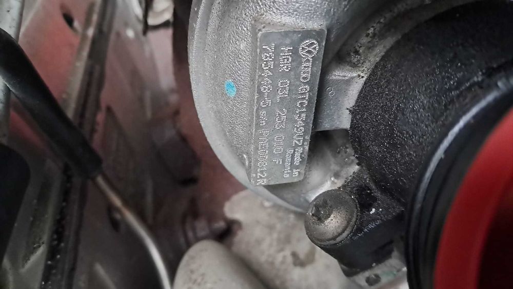 turbina Vw Passat B7 2.0 TDI cod motor CFG an 2012 cod 03L253010F