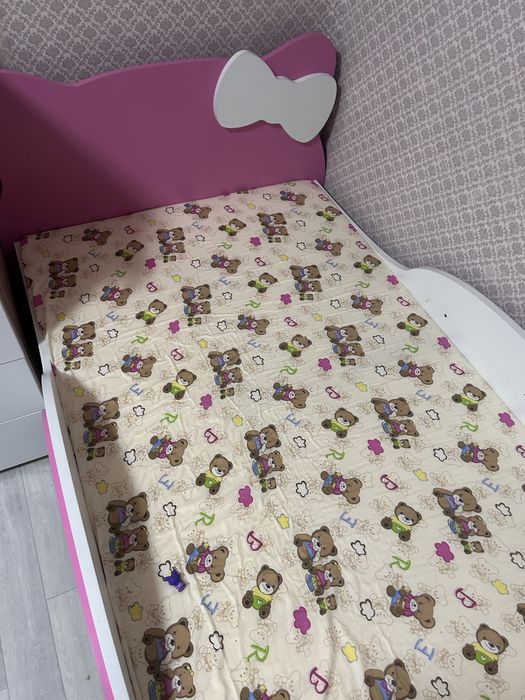 Кровать для девочек