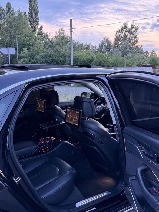Audi A8 Long prezident