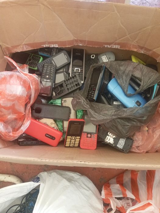 Телефоны на плату