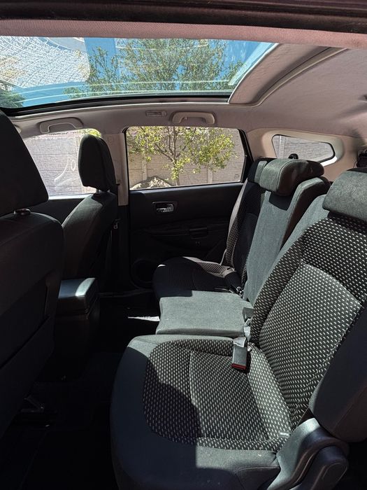 Nissan Qashqai +2 2.0 Benzină 4x4, 7 locuri, 2009