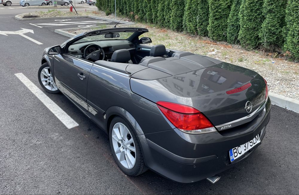 OPEL Astra 2011 — imagine 2