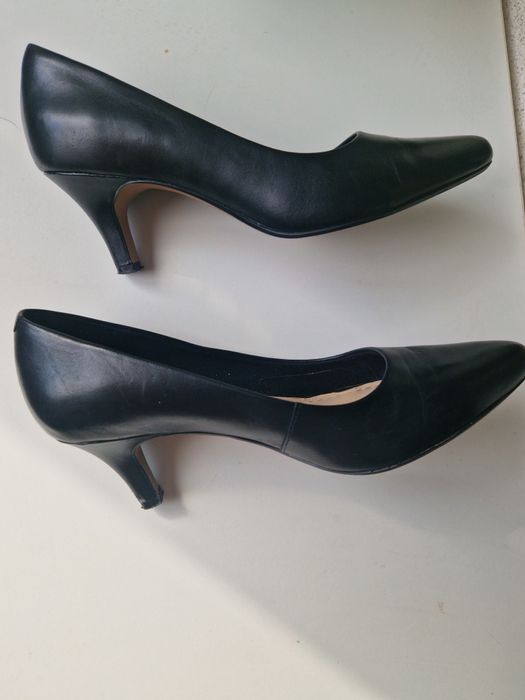 Дамски обувки Clarks