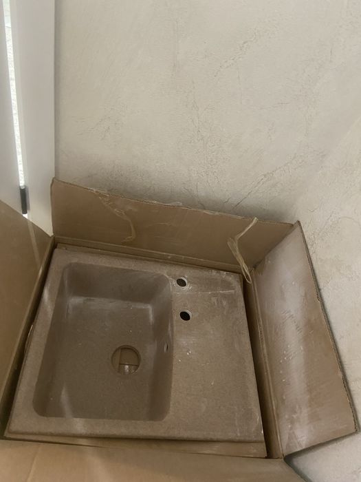 Продаю новую каменную мойку