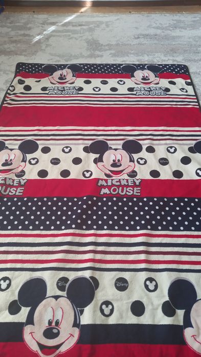 Продам в детскую комнату