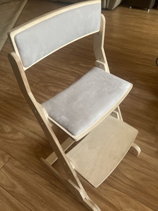 Растущий детский стул