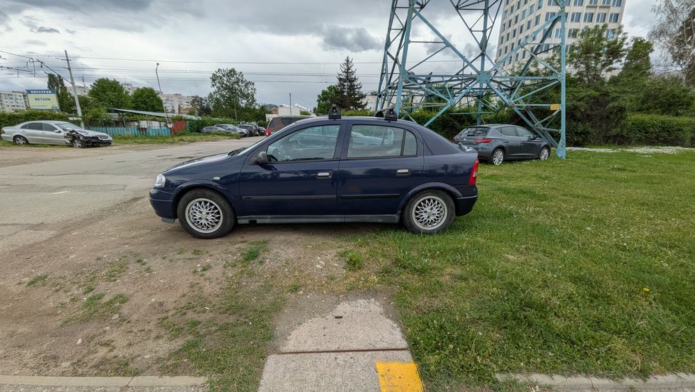 Продава се Opel Astra G