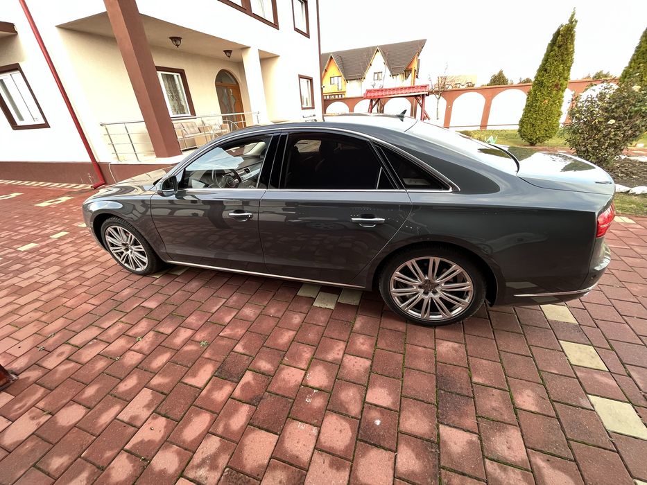 Vand audi a8 2017 sau schimb cu ceva mai nou