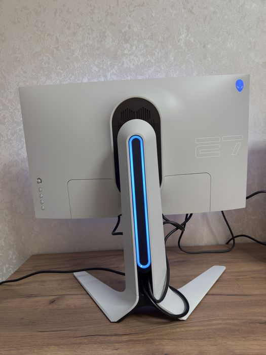 Alienware AW2720HF – 27” Professional Gaming Monitor