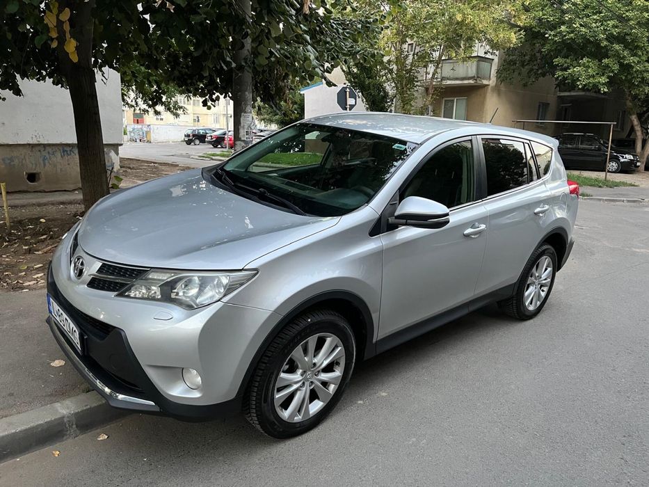 De vanzare toyota rav4 2013 2.2 diesel