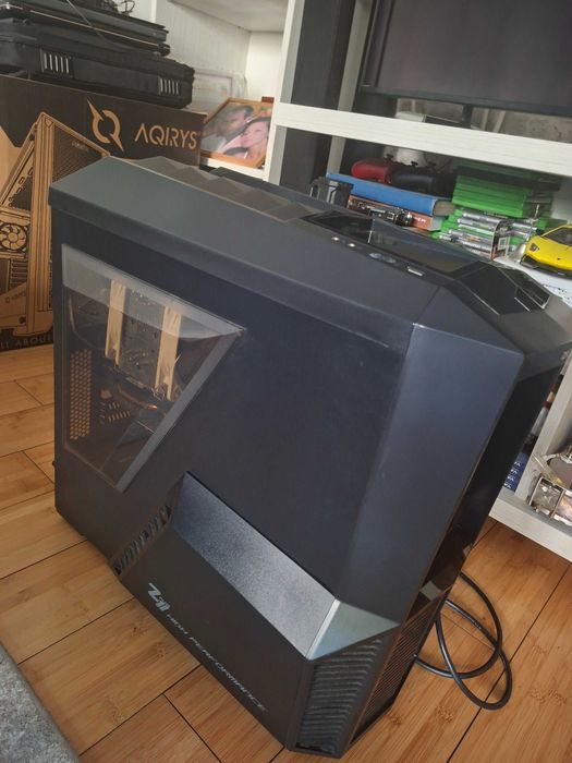 Vănzare calculator pc