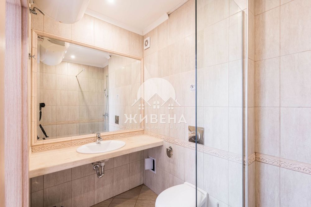 Продава се Двустаен апартамент в Варна, Аспарухово - 196 кв.м за 868 €/кв.м - Снимка #8