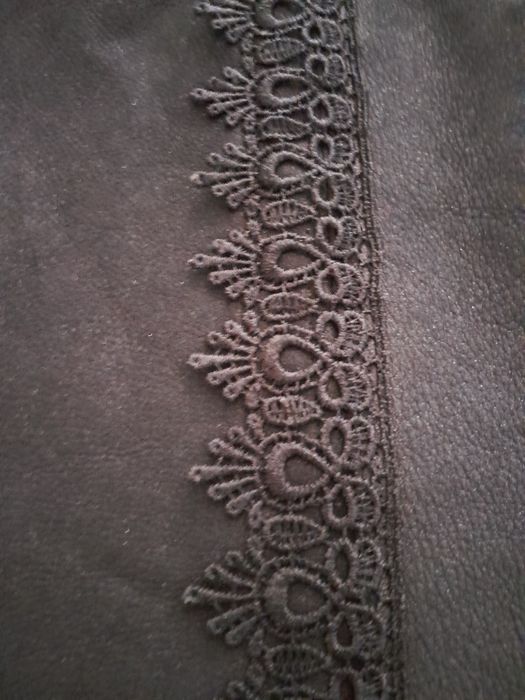 Продам б/у дубленку