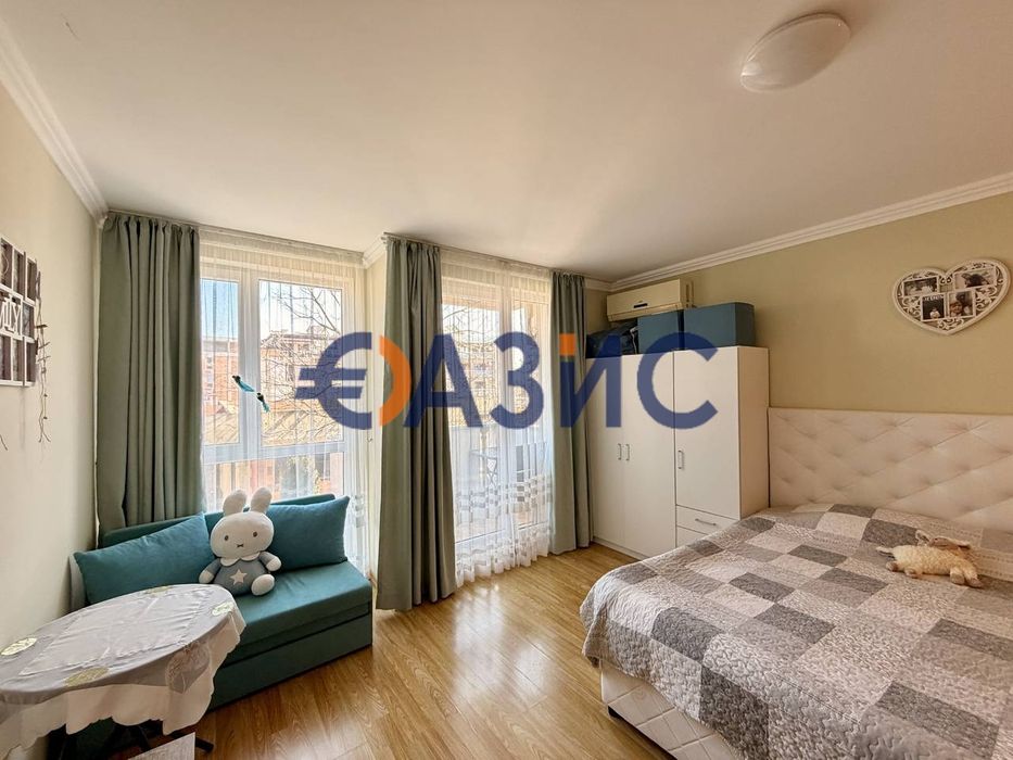 Продава се Едностаен апартамент в Несебър - 39 кв.м за 955 €/кв.м - Снимка #2