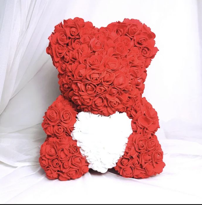 Cadou Valentines Day urdulet din trandafiri de spuma 40 cm