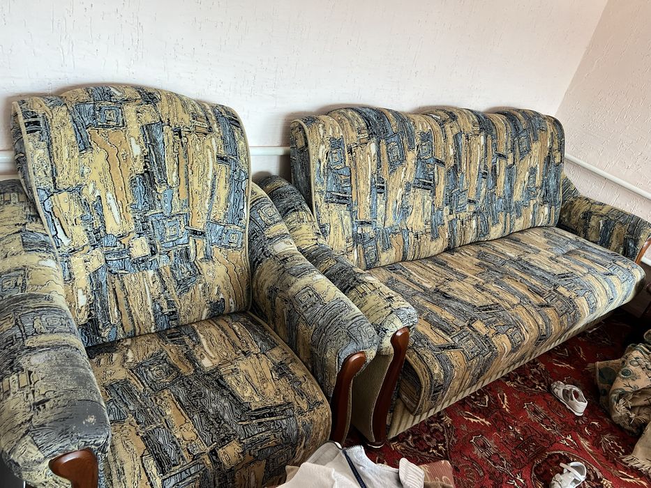 Диван с креслами