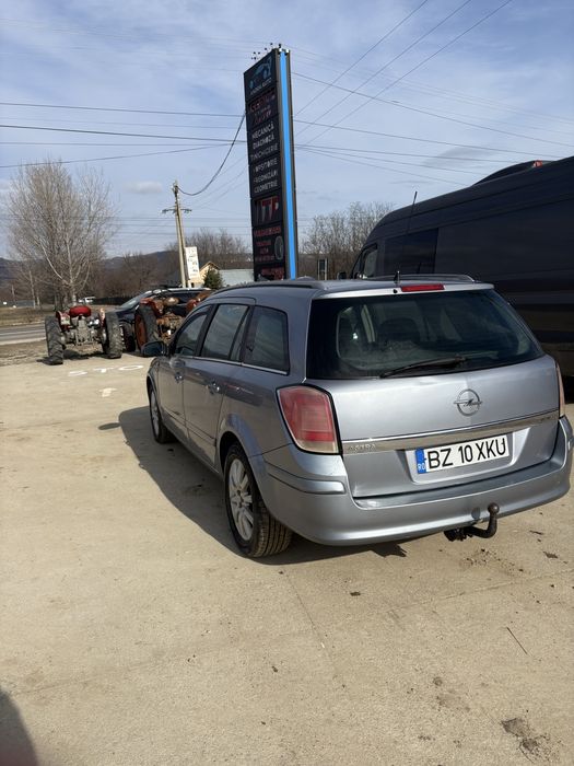 Opel astra h 1.6 benzina