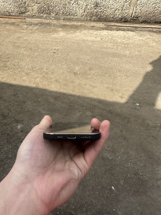 Обменяю IPhone 16 Pro 128g