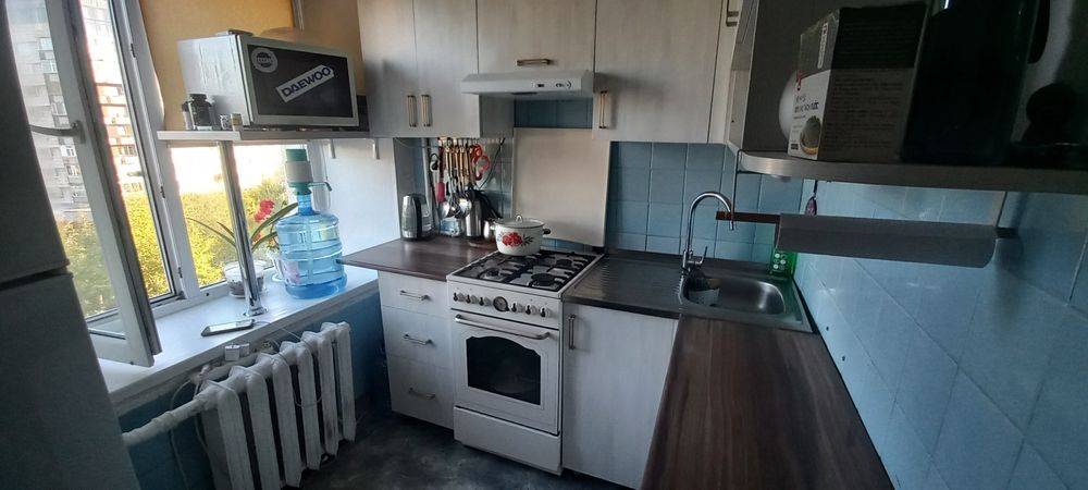 Продается  2 комнатная квартира