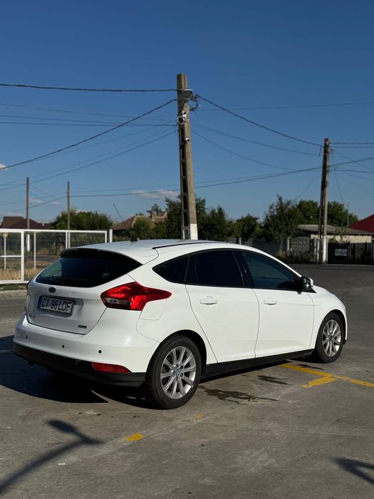 Vand Ford Focus 2015