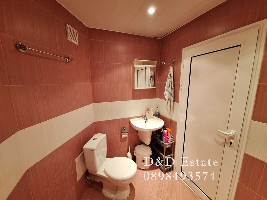 Продава се Четиристаен апартамент в Стара Загора, Опълченски - 84 кв.м за 1429 €/кв.м - Снимка #9