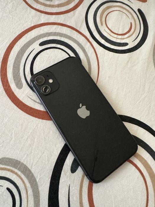 iPhone 11 64GB Neverlocked – Face ID Funcțional