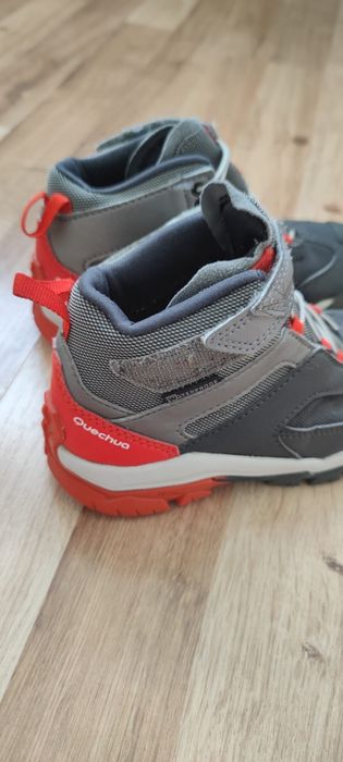 Bocanci Unisex drumeție  Quechua Waterproof