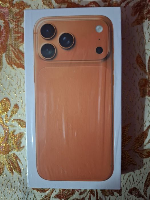 Срочно продам iPhone 17  Pro Max (копия) 
Телефон в отлично