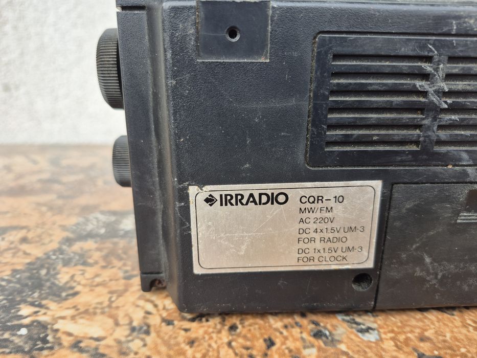 Radio cu ceas  irradio CQR-10 made in Italy