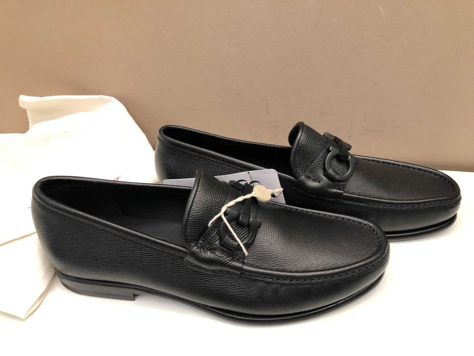 Salvatore Ferragamo pantofi barbatesti 40-40,5  retail 690 euro