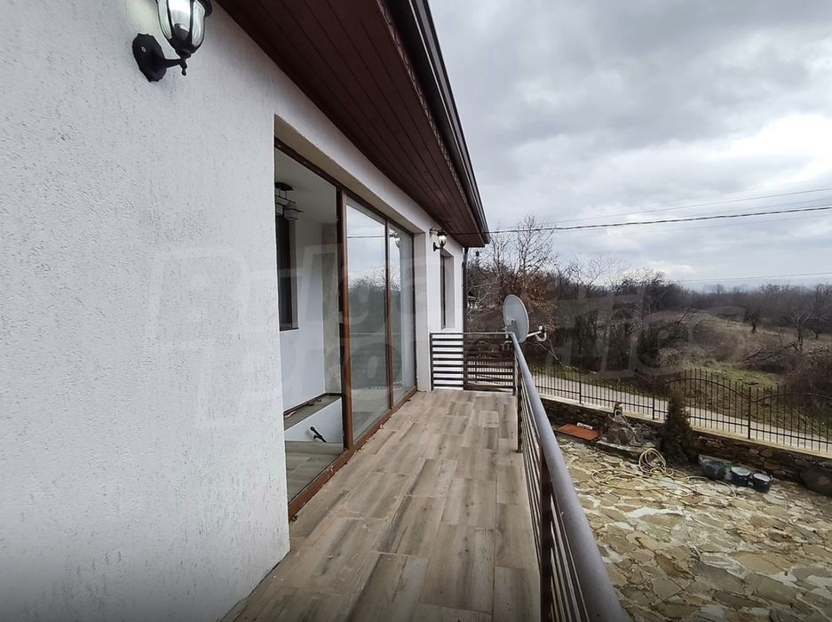 Продава се Къща в с. Старо село, Област Ловеч - 200 кв.м за 714 €/кв.м - Снимка #21