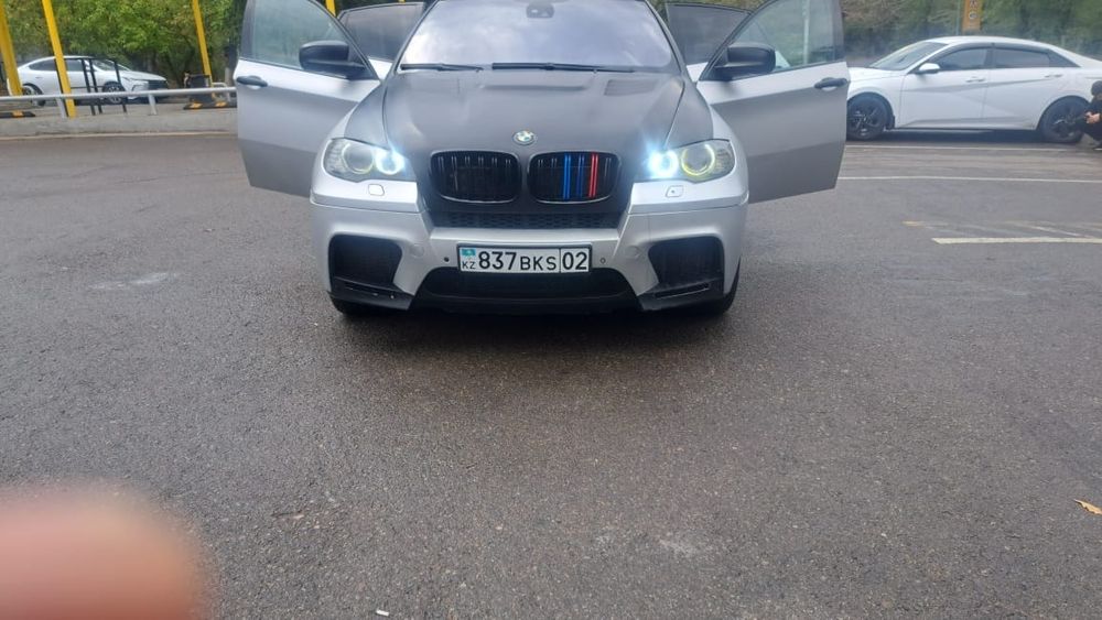 Продам автомобиль BMW X6