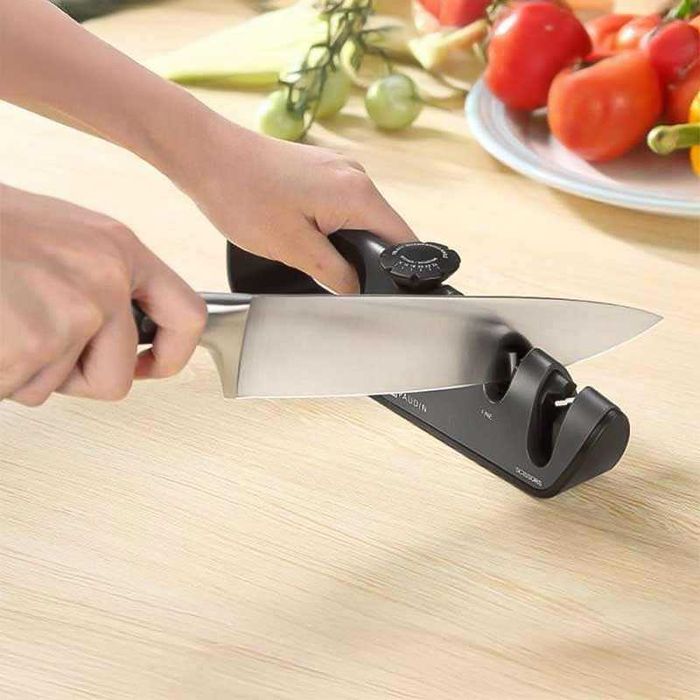 Универсално точило за ножове и ножици с регулируем ъгъл