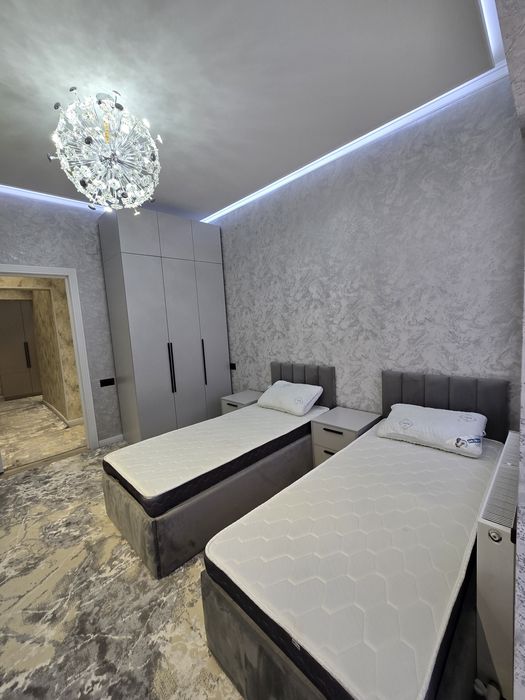 4х комнатная с новым ремонтом и сауной