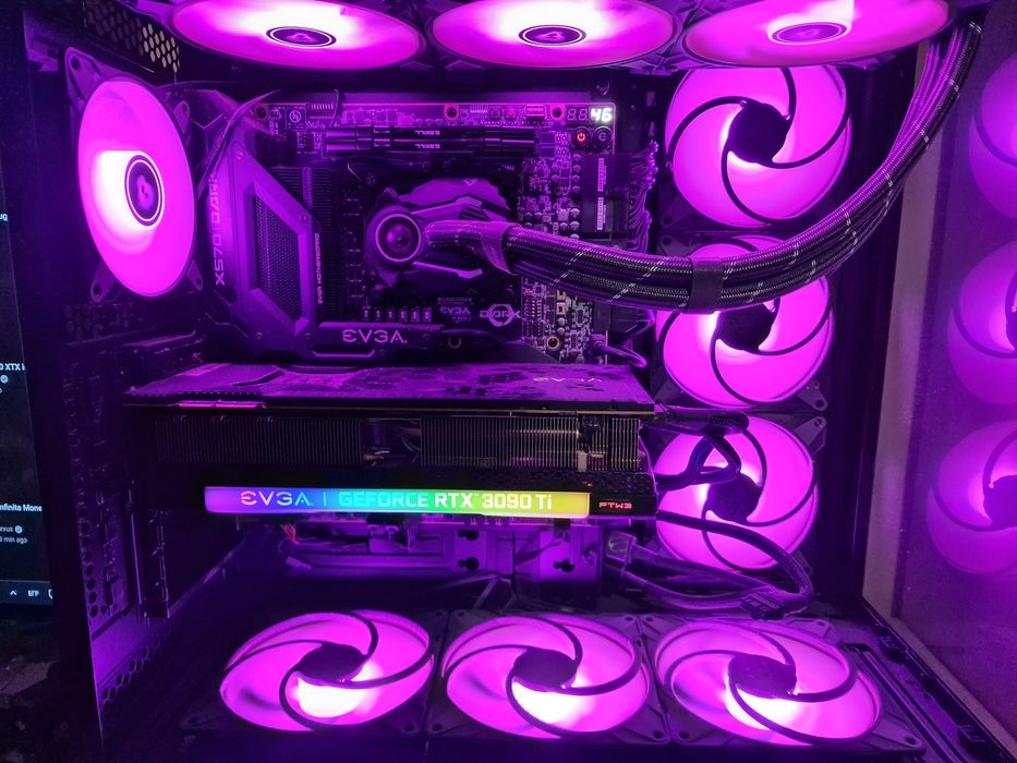 EVGA RTX3090Ti 24GB видеокарта