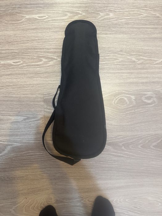 Гитара и Укулеле