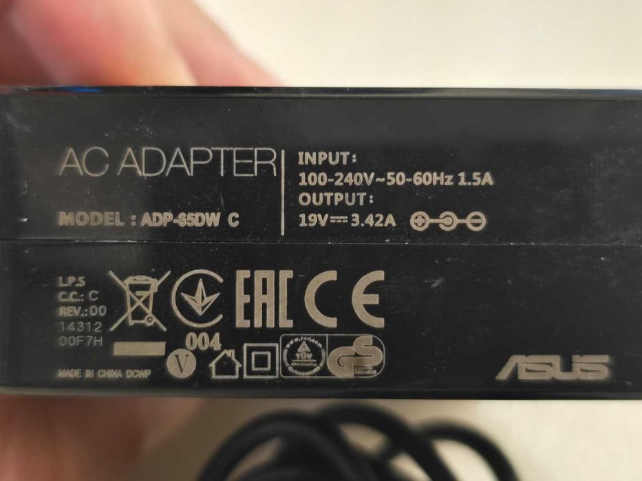 Alimentator laptop original ASUS ADP-65DW C 19V 3.42A 65W 5.5mm x2.5mm