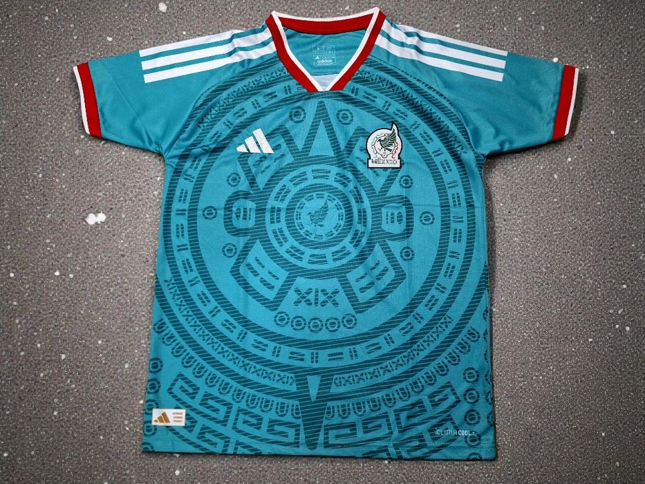 Футболна фланелка на Мексико нов модел Мондиал 2026!!!