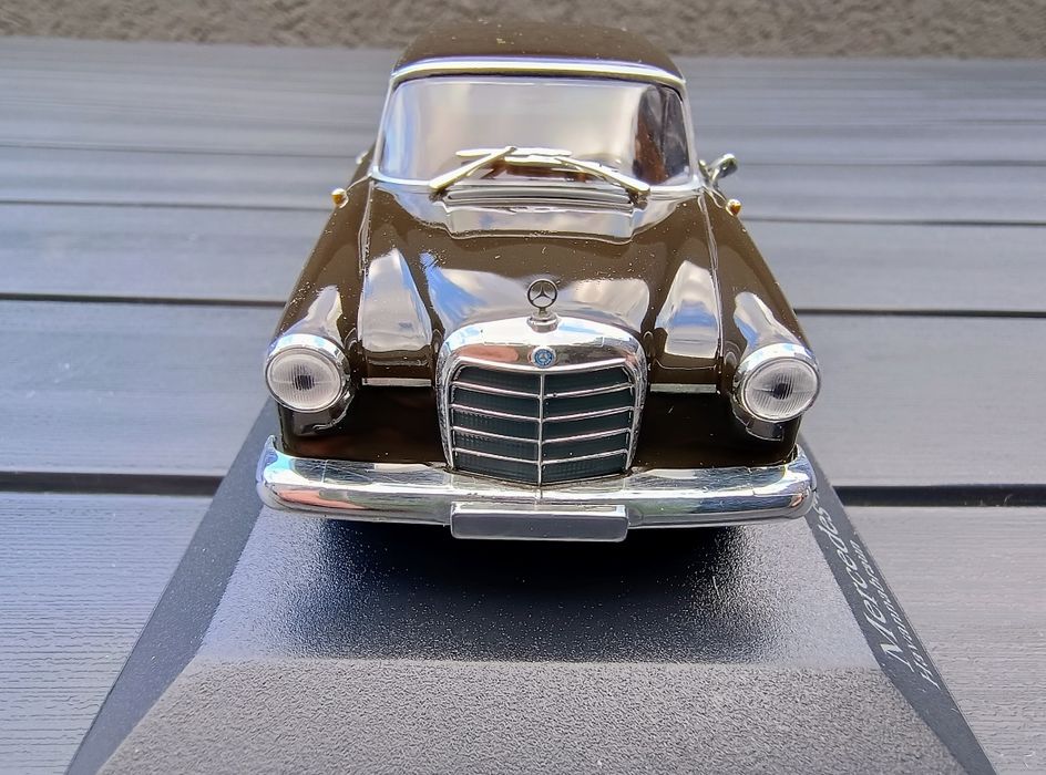 Mercedes-Benz 190 1:43 1961