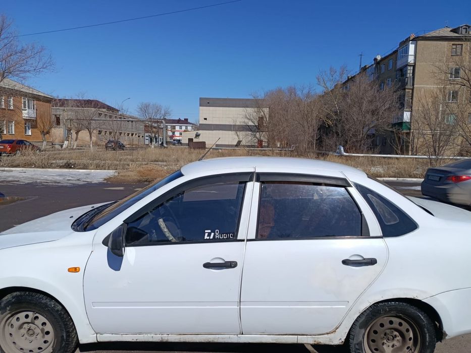 Продается машина Лада Гранта