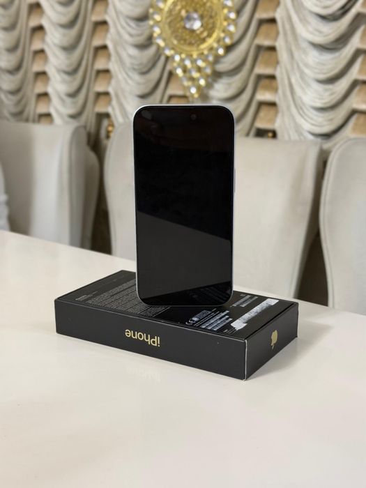 Iphone 15 256gb 88% battery