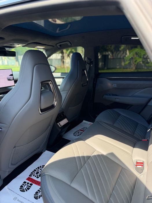 Zeekr 001 you Z-sport 2024йил. Тозза 15минг юрган