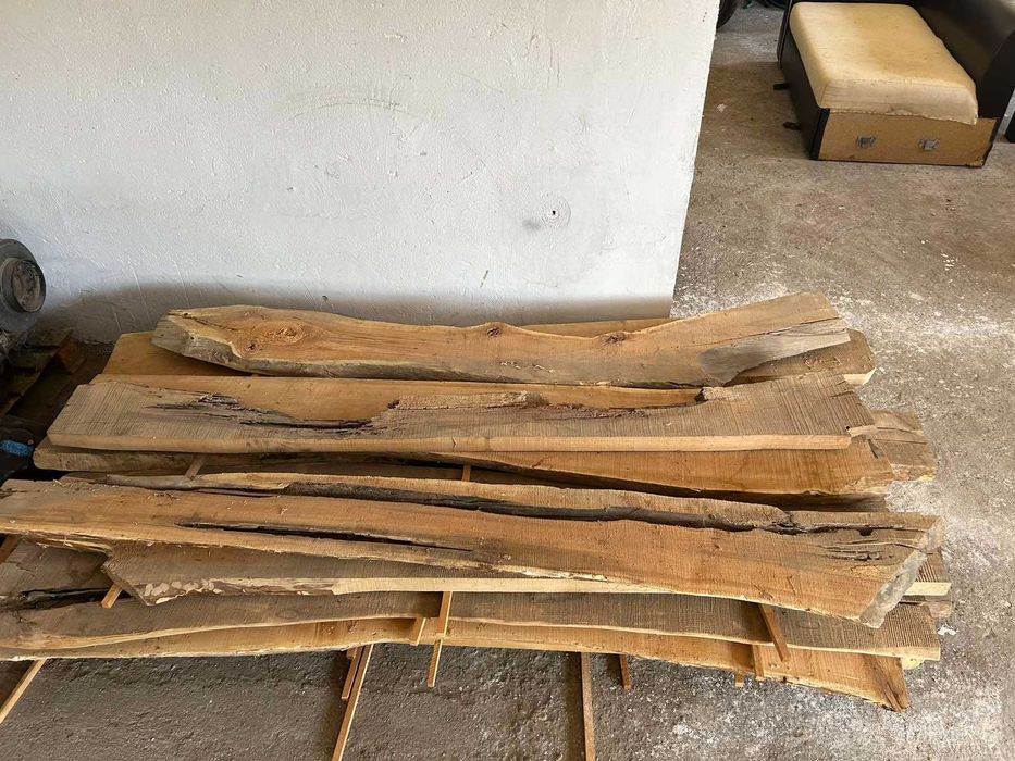 Сухи орехови и дива череша янове за заливане със епоксидна смола