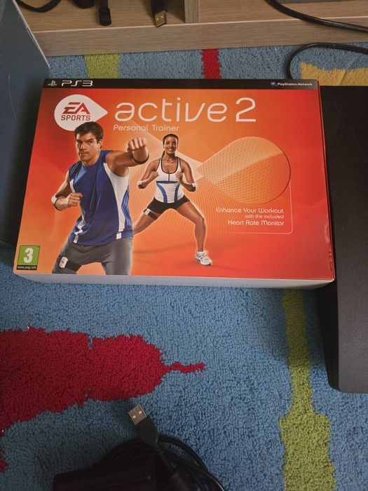 Vand PS3, 2 joystick-uri, 2 motion controlere + jocuri