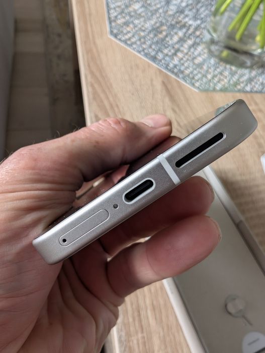 Pixel 9a că nou,impecabil