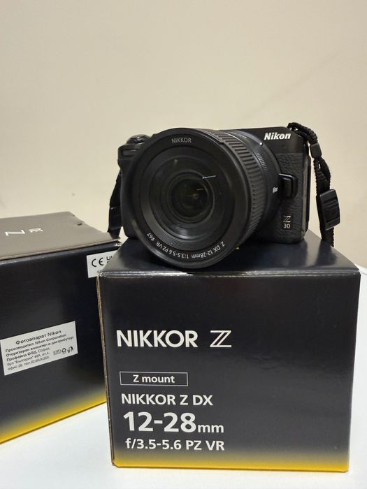 Фотоапарат Nikon Z30 + обектив NIKKOR Z 12–28mm DX – като нов!