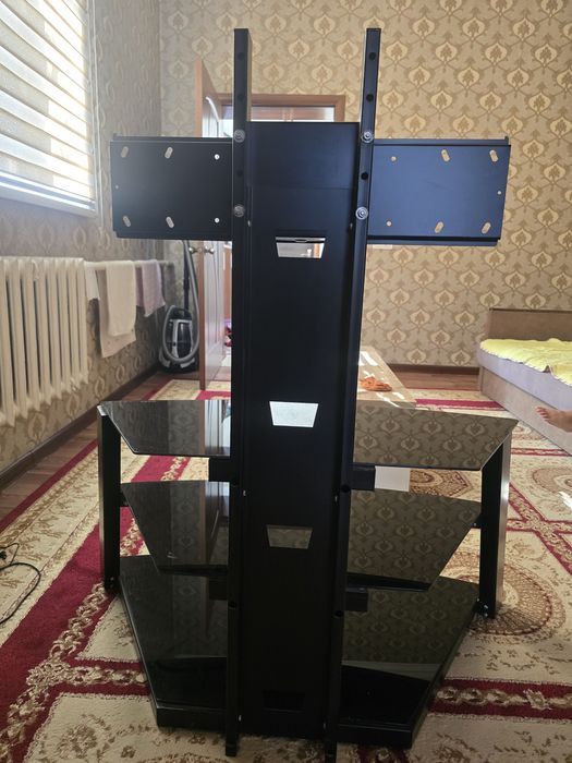 Подставка для телевизора