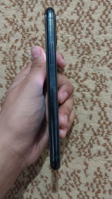 Айфон 11 про память 64гб