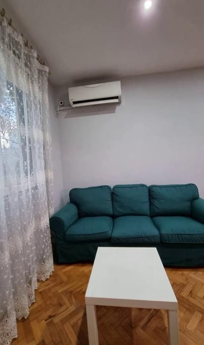 Дава се под наем Двустаен апартамент в София, Зона Б-18 - 55 кв.м за 600 € - Снимка #1