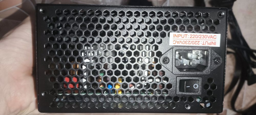 Блок питания Ginzzu PC700 14CM white 80+